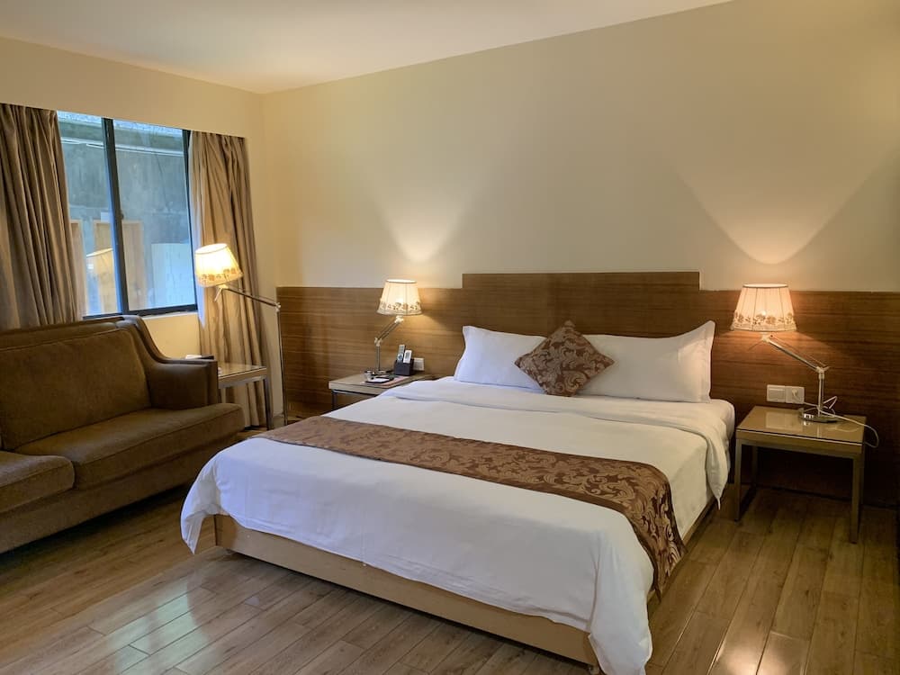 Fangyuan Apartment Hotel