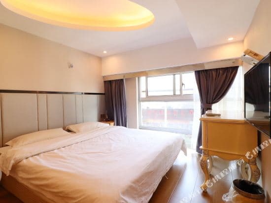 Yihe Light Residence Hotel