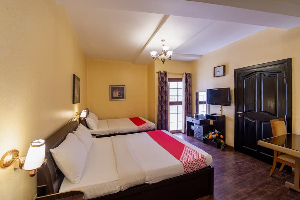 Hafez Hotel Apartments Al Ras Metro Station