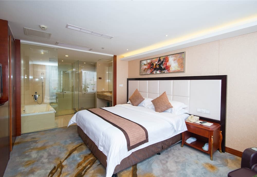 Vienna International Hotel (Shanghai World Expo Garden)