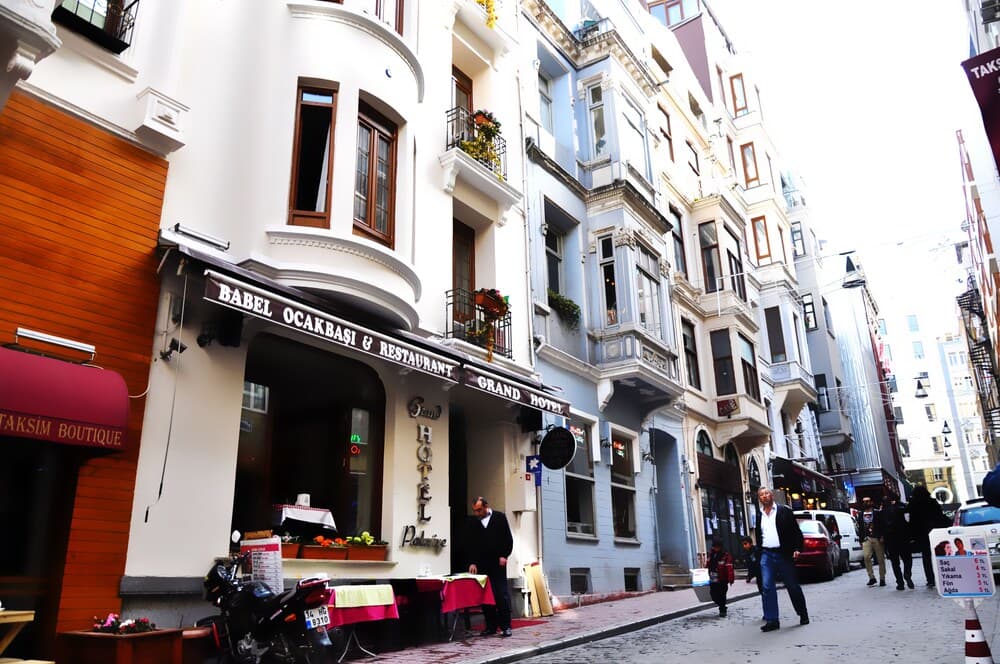 Taksim House