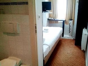 Hotel 74