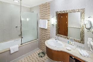 Holiday International Hotel – Embassy District