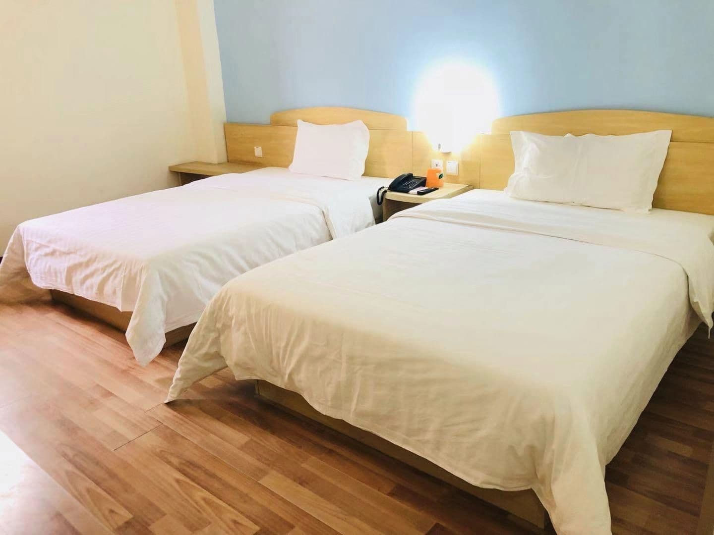 7 Days Inn (Guangzhou Beijing Road Metro Station)