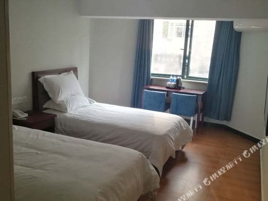 Jitai boutique hotel (Shanghai Wanping South Road tumor hospital store)