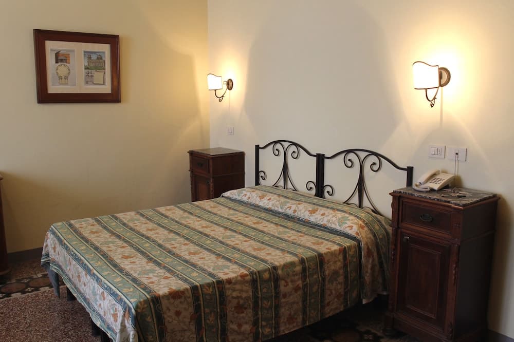 Hotel Scoti