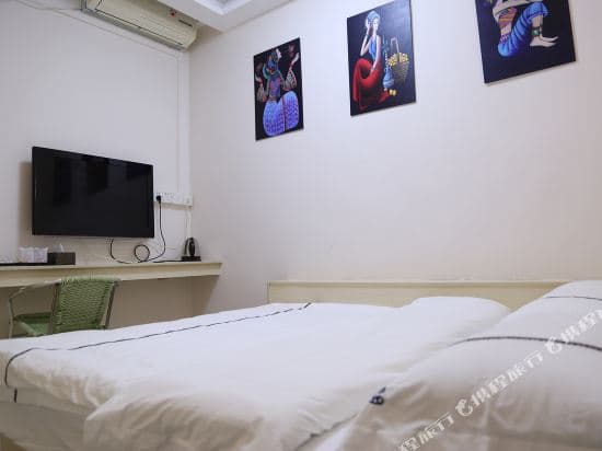 University City Luomande Holiday Apartment