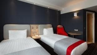 Holiday Inn Express Geneva Airport, an IHG Hotel