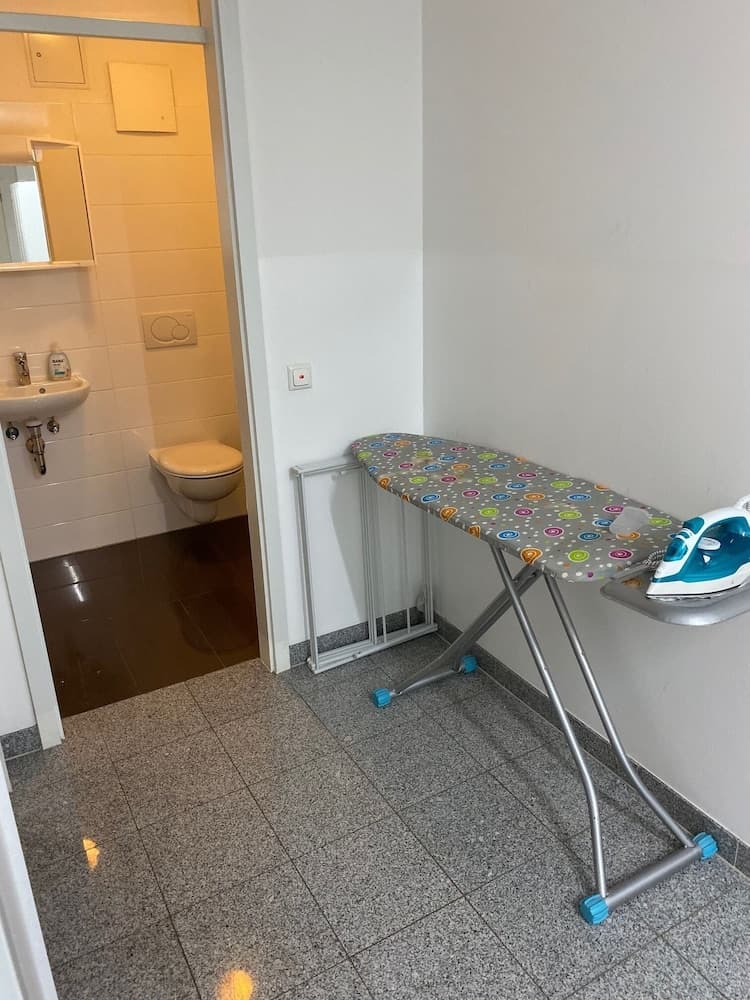KN KAHTAN BOARDING HOUSE