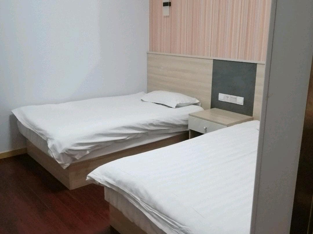 Shushun Hostel