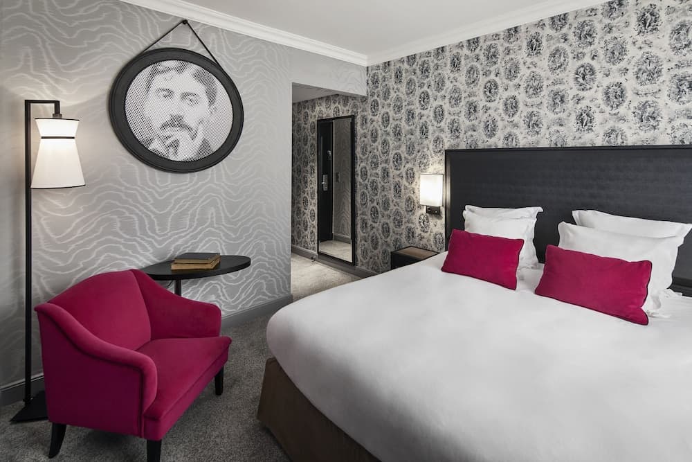 Maison Astor Paris, Curio Collection by Hilton
