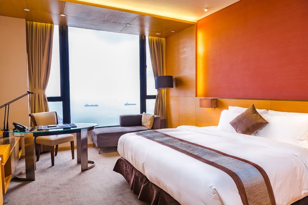 T Hotel