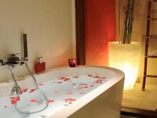 Rouge - Villas & Spa