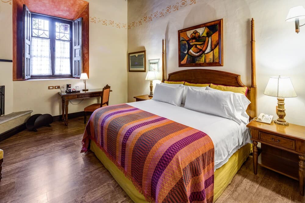 Porta Hotel Antigua