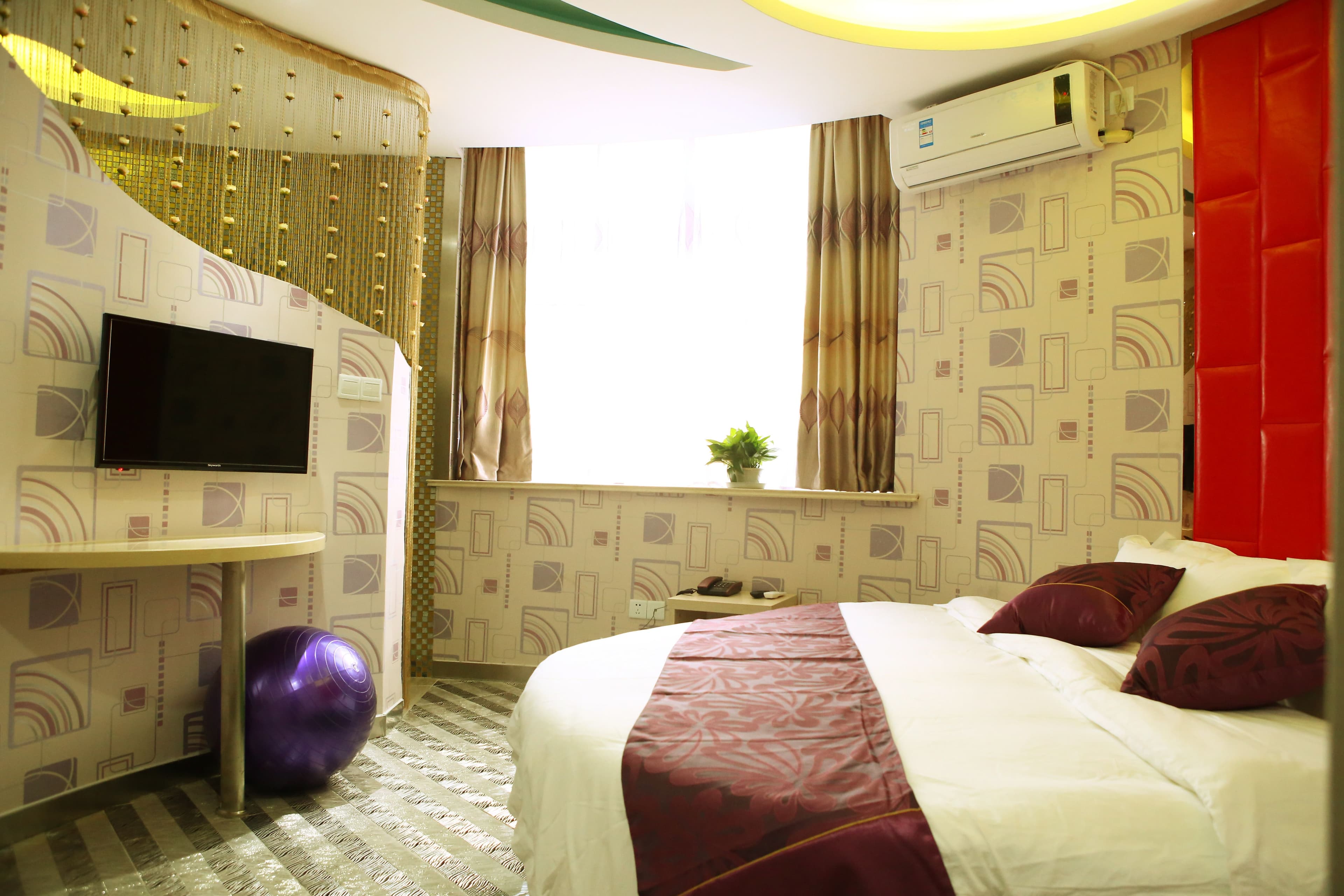 Yayue Boutique Hostel