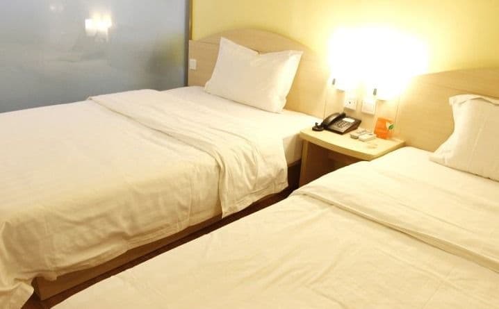 7 Days Inn (Shanghai Nanjing Road Pedestrian Street No.2 branch)