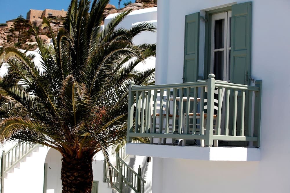Olia Hotel