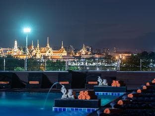 Dang Derm in The Park Khaosan