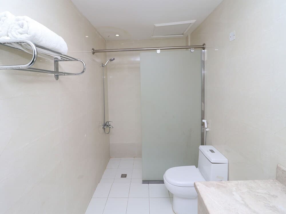 OYO 131 Al Hamra Palace AlJawazat Branch