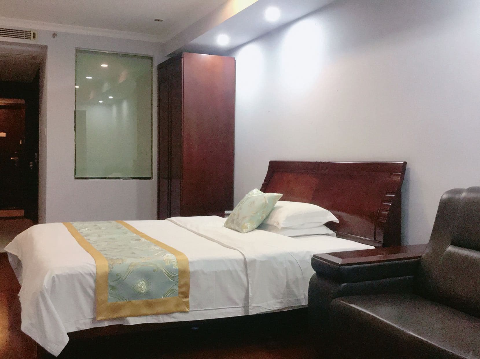 Zhujiang Xin'an Apartment
