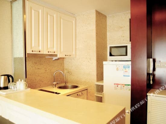 Yupin Jingan Ziyuan Apartment Hotel
