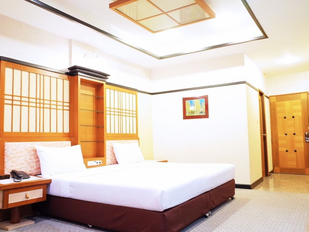 Bavana Hotel