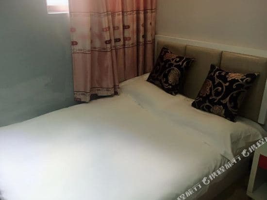 Ryouhin Hotel (Shanghai The Bund, Nanjing East Road Metro Station)