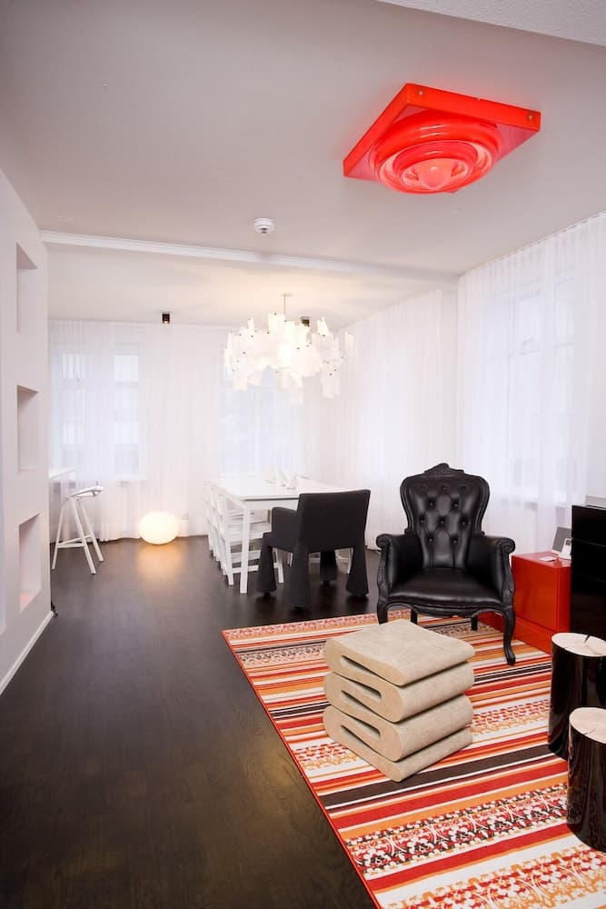 Apartment K