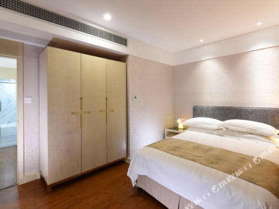 New Harbour Service Apartment