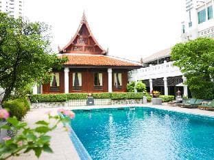 Indra Regent Hotel