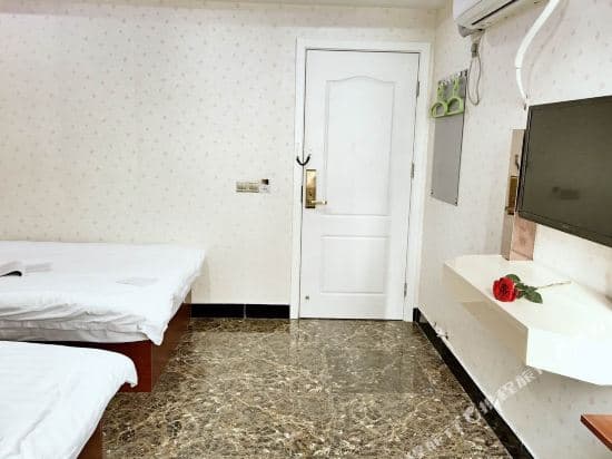 Yijia Business Hotel