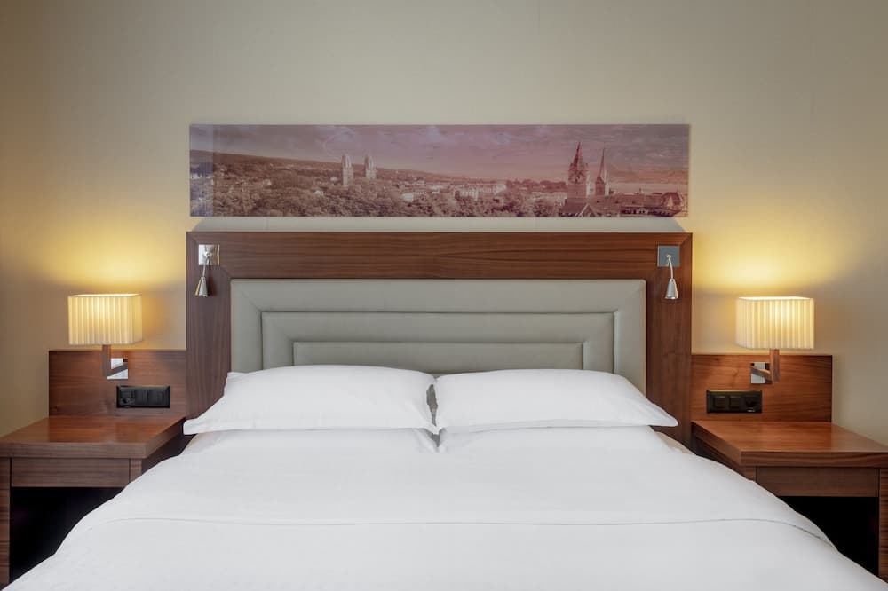 Neues Schloss Privat Hotel Zurich, Autograph Collection