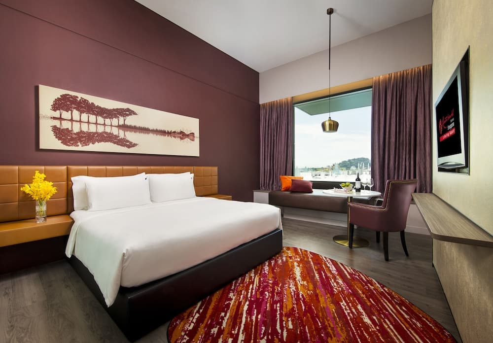 Resorts World Sentosa - Hard Rock Hotel