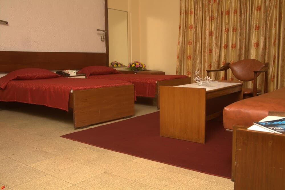 Sea Green Hotel