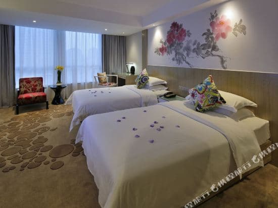 Paco Business Hotel Guangzhou Baiyun Road Branch