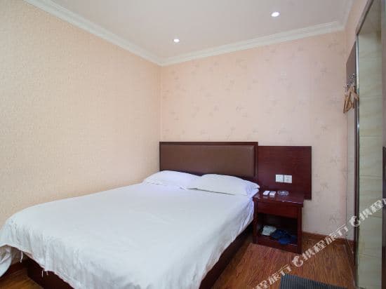 Jitai Chain Hotel Shanghai Waitan