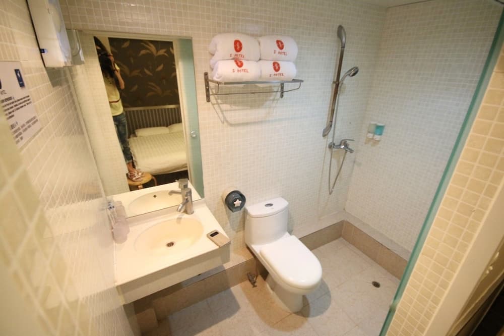 ZEN Rooms S Hotel Hong Kong Tsim Sha