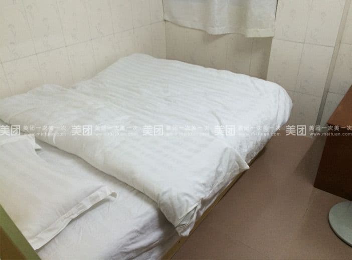 Haizhu Yingbin Apartment