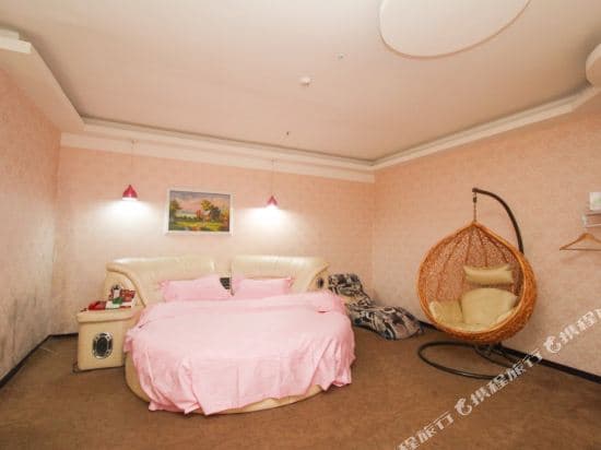 Zhangjiajie Gardenia Theme Hotel