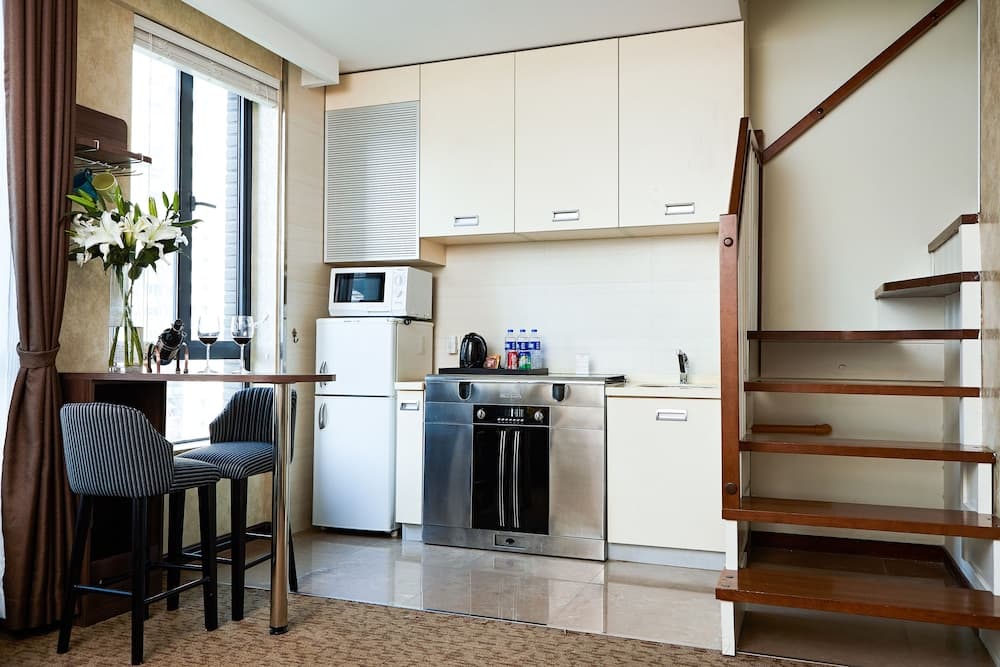 Eversunshine Residence