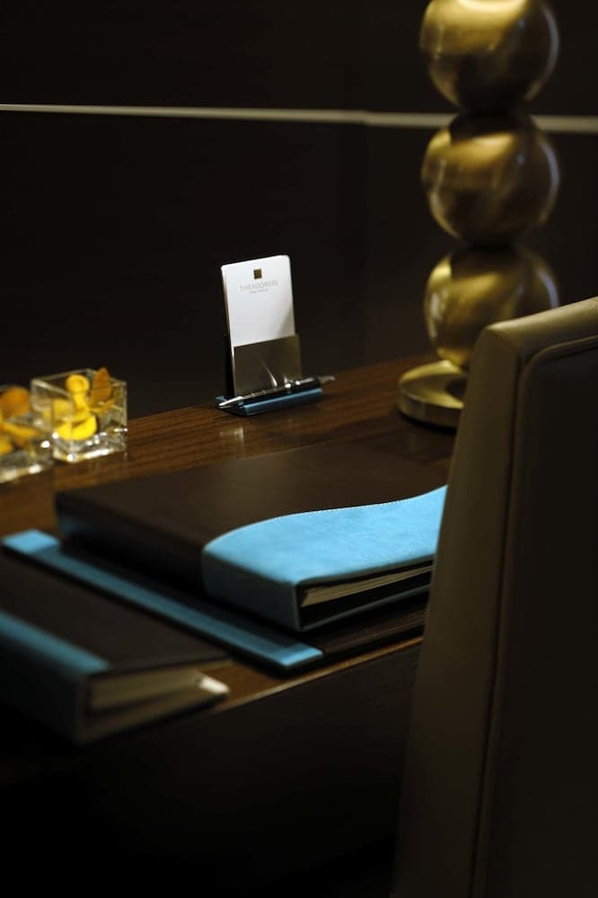 JW Marriott Hotel Marina