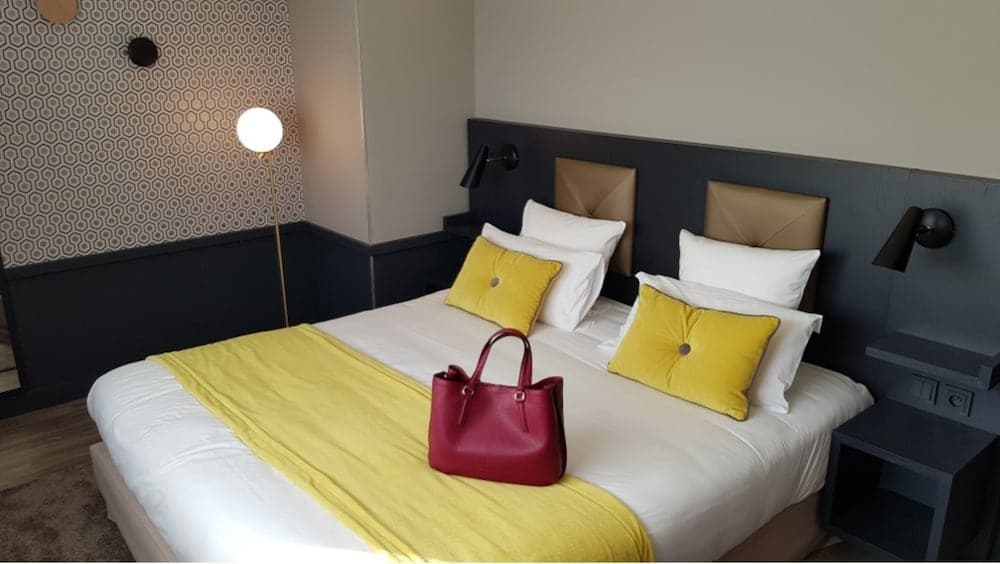 Splendid Hotel Lac d’’Annecy, Handwritten Collection