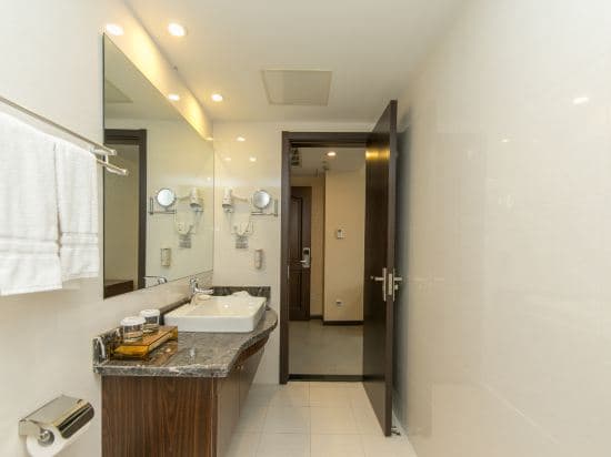 Haiyan Hotel