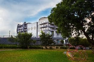 Genesis All-Suite Hotel