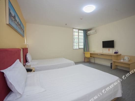 7 Days Inn (Guangzhou Dongpu Bus Station)