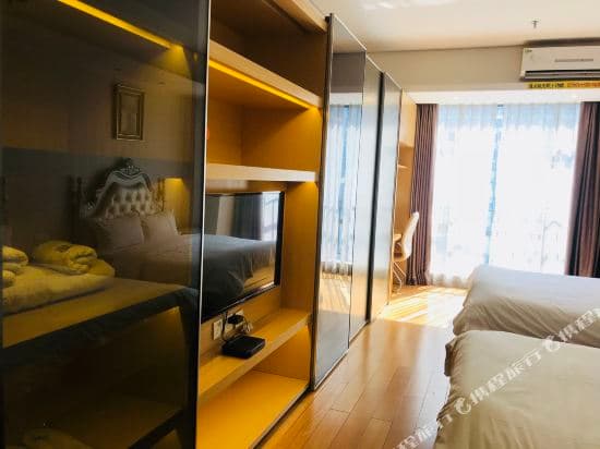 Yumi Apartment (Guangzhou Tower Haizhu Wanda Plaza Branch)