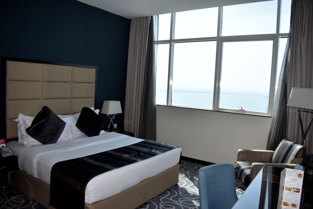Ramada by Wyndham Abu Dhabi Corniche