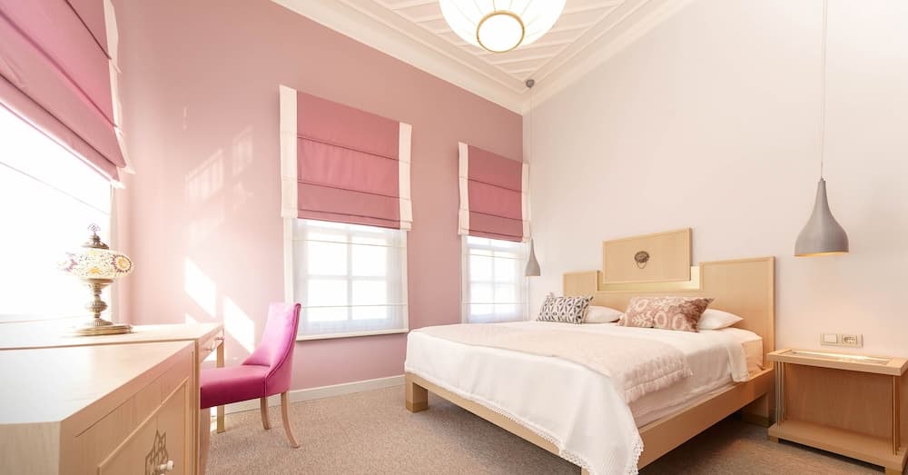 Delight Deluxe Boutique Hotel