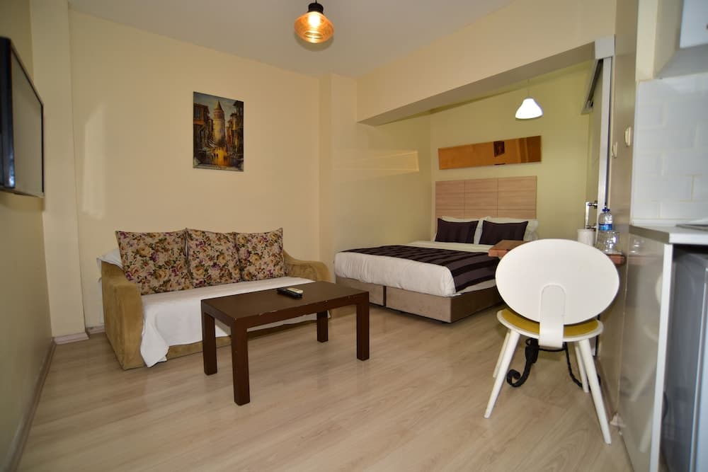 Liva Suite Hotel