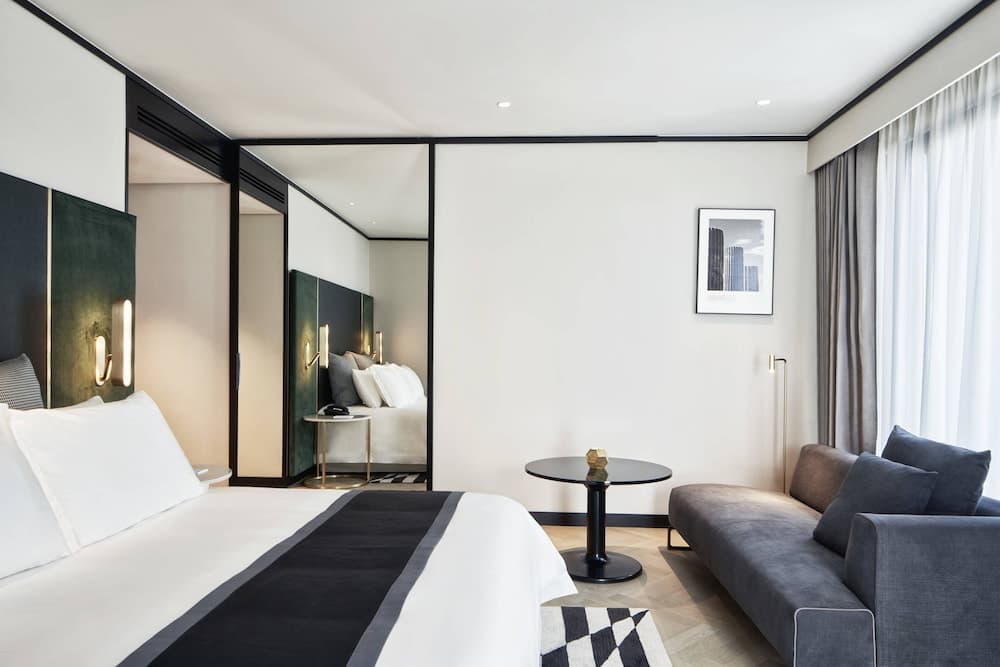 Academias Hotel, Autograph Collection